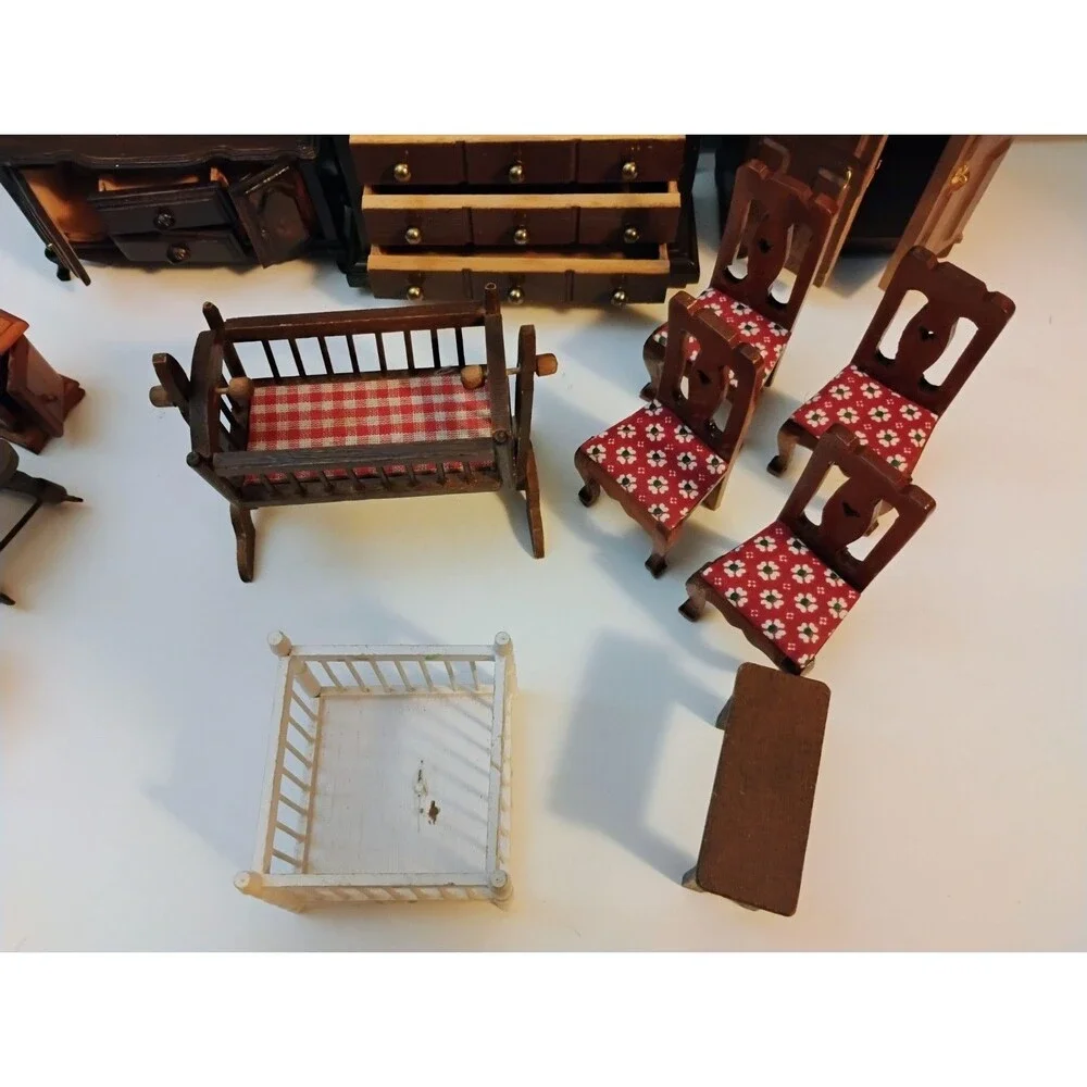 Vtg 1:12 Scale Wooden Dollhouse Furniture Lot Wardrobe Dresser Crib Chairs as-is
